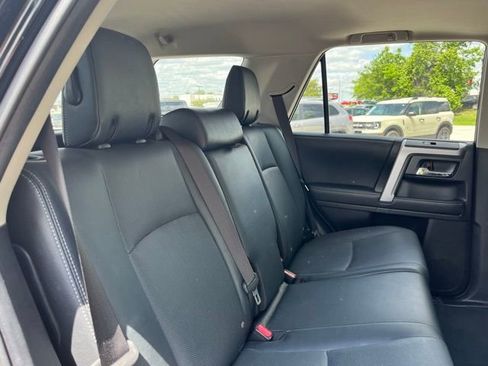 Used 2022 Toyota 4Runner Limited AWD/4WD image 26