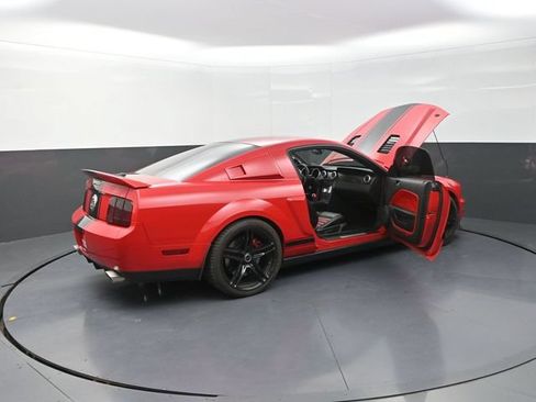 Used 2007 Ford Mustang Shelby GT500 RWD image 42