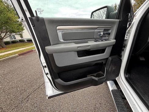 Used 2019 RAM 1500 Big Horn image 20
