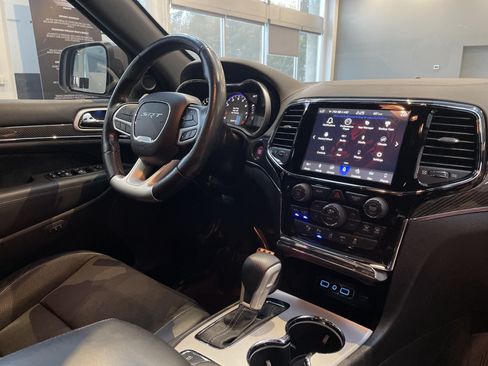 Used 2019 Jeep Grand Cherokee SRT AWD/4WD image 34