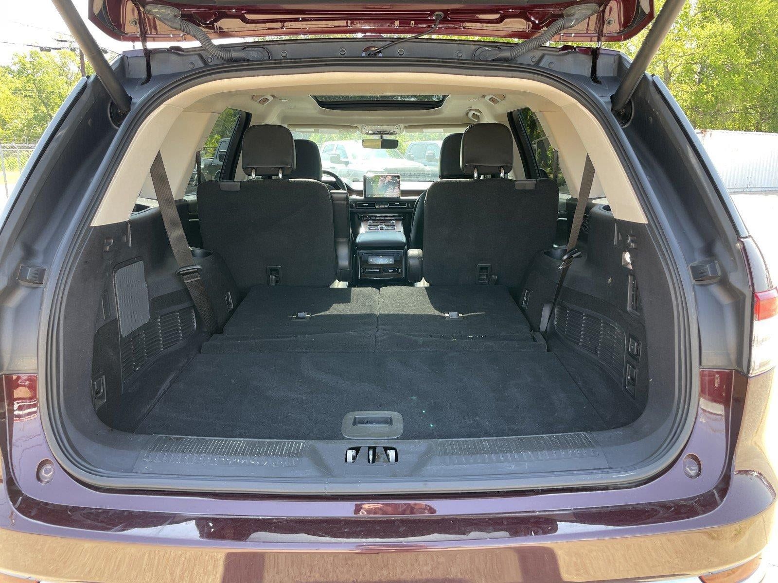 Used 2022 Lincoln Aviator Reserve w/ Elements Package Plus AWD/4WD image 52