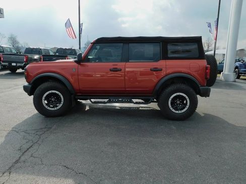 Used 2022 Ford Bronco Base w/ Sasquatch Package image 6