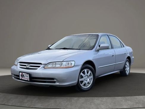 Used 2002 Honda Accord SE image 2