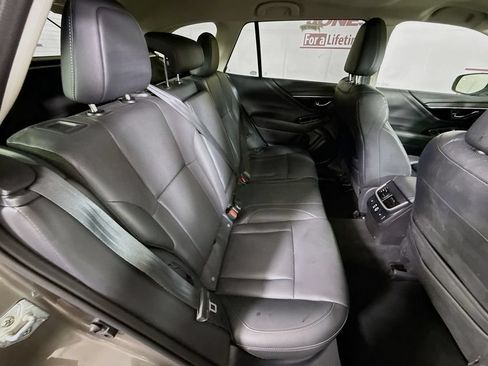 Used 2023 Subaru Outback Limited w/ Popular Package #2 AWD/4WD image 34