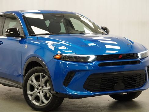 Certified 2025 Dodge Hornet R/T AWD/4WD image 3