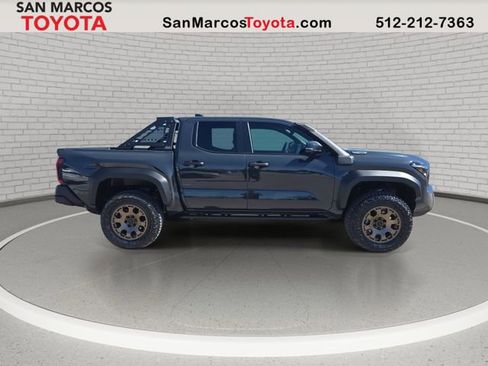 Used 2026 Toyota Tacoma Trailhunter image 4