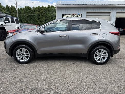 Used 2017 Kia Sportage LX AWD/4WD image 7