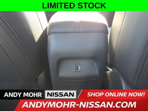 New 2025 Nissan Sentra SR w/ SR Premium Package FWD image 21