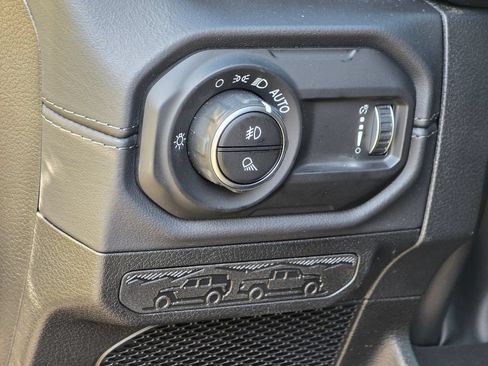 New 2026 Jeep Gladiator Willys AWD/4WD image 30