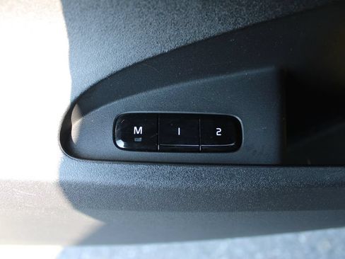 Used 2022 Polestar Polestar 2 w/ Performance Package AWD/4WD image 25