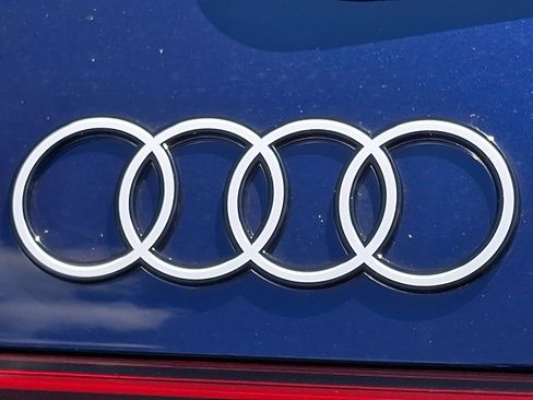 Certified 2025 Audi Q5 Premium w/ Convenience Package AWD/4WD image 31