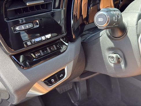 Used 2023 Lexus RX 350 Premium Plus w/ Cold Area Package FWD image 29
