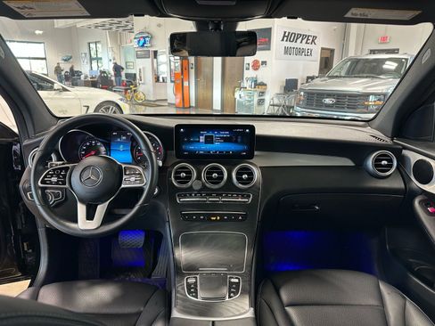 Used 2021 Mercedes-Benz GLC 300 image 15