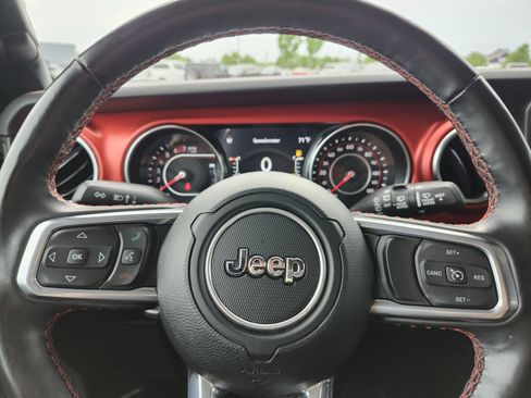 Used 2022 Jeep Wrangler Rubicon w/ Cold Weather Group AWD/4WD image 28