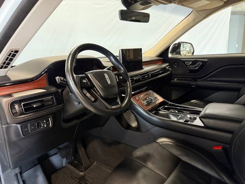 Used 2023 Lincoln Aviator Reserve w/ Elements Package Plus image 15