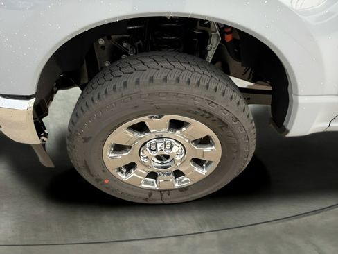 New 2026 Ford F350 Lariat w/ Lariat Ultimate Package image 9