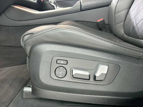 Used 2023 BMW X5 xDrive40i w/ Premium Package image 14