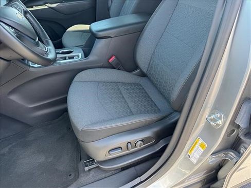 Used 2024 Chevrolet Equinox LT AWD/4WD image 7