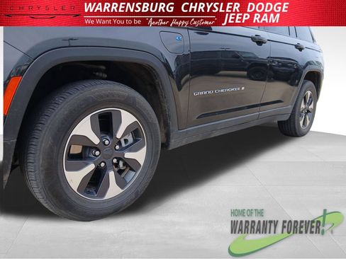 Used 2024 Jeep Grand Cherokee Limited 4xe AWD/4WD image 34