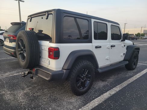 Used 2020 Jeep Wrangler Unlimited Sport AWD/4WD image 7