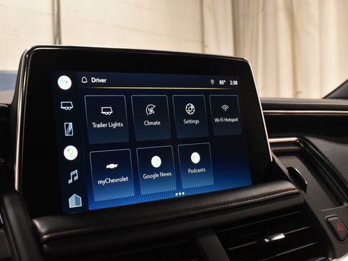 Used 2022 Chevrolet Tahoe RST w/ Luxury Package AWD/4WD image 14