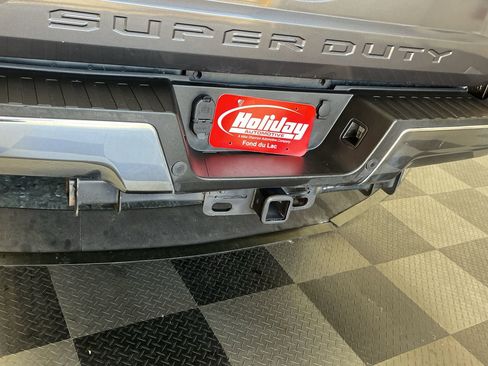 Used 2019 Ford F250 XLT w/ Camper Package image 26