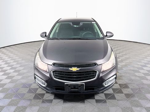Used 2016 Chevrolet Cruze LT w/ Technology Package image 2