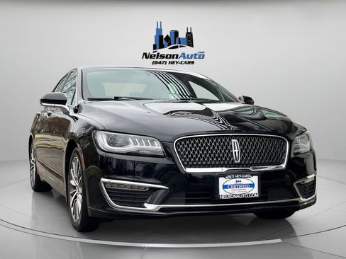 Used 2020 Lincoln MKZ Hybrid image 2