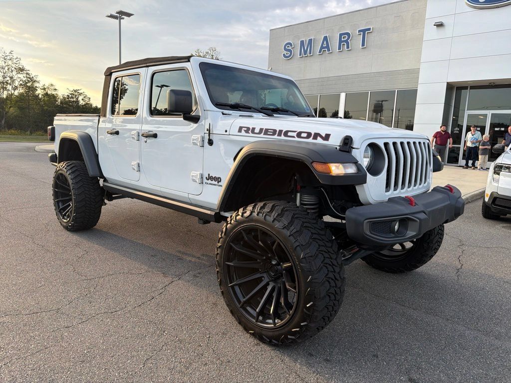 Used 2020 Jeep Gladiator Rubicon w/ Cold Weather Group AWD/4WD image 2