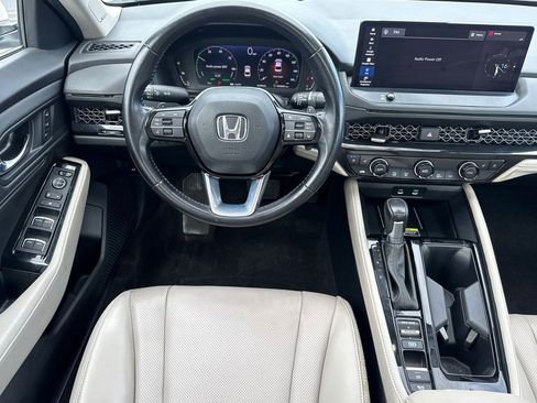 Certified 2023 Honda Accord Touring image 17