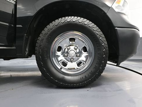 Used 2019 RAM 1500 Tradesman w/ Popular Equipment Group AWD/4WD image 16