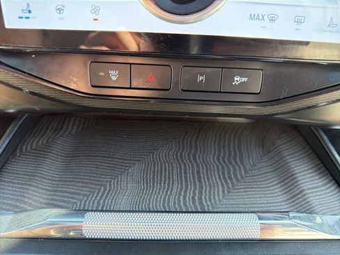 Used 2023 Ford F150 Lightning Platinum AWD/4WD image 51