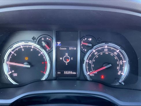 Used 2021 Toyota 4Runner Limited image 26