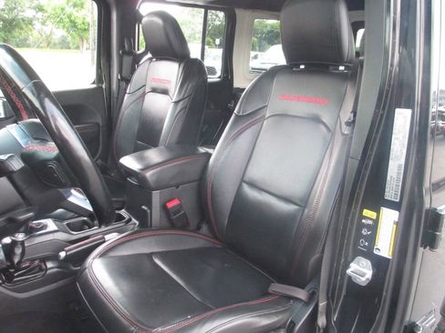 Used 2020 Jeep Wrangler Unlimited Rubicon AWD/4WD image 17