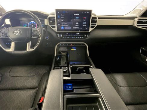 Used 2024 Toyota Tundra Limited image 15