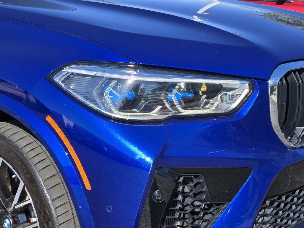 Used 2022 BMW X5 M w/ Executive Package AWD/4WD image 8