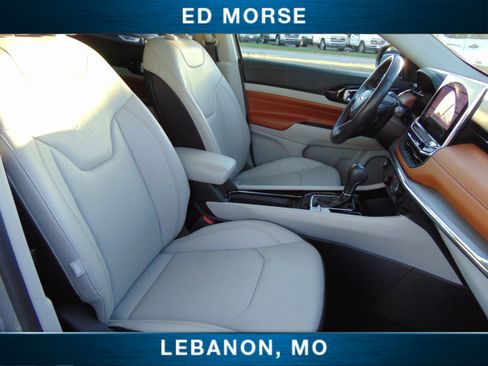 Used 2022 Jeep Compass Limited w/ Elite Group image 19