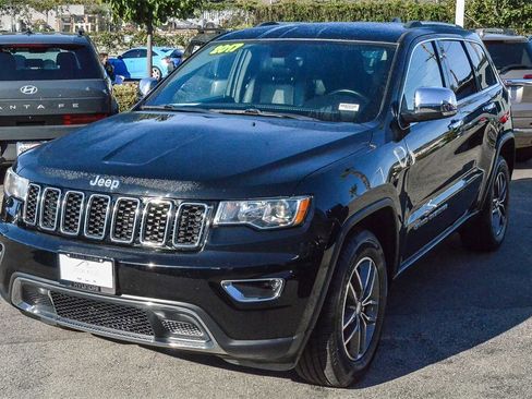 Used 2017 Jeep Grand Cherokee Limited w/ Trailer Tow Group IV image 3