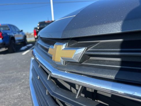 Used 2020 Chevrolet Equinox LS image 10