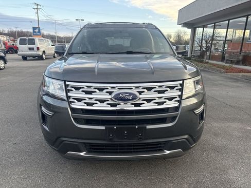 Used 2019 Ford Explorer XLT AWD/4WD image 2