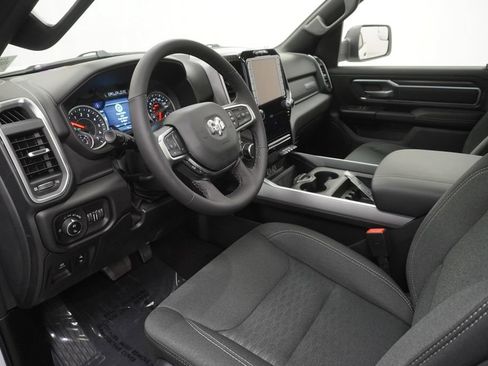 New 2026 RAM 1500 4x4 Crew Cab image 16