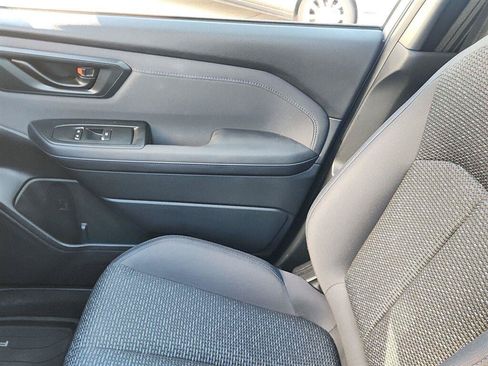 Used 2025 Subaru Forester Premium AWD/4WD image 20
