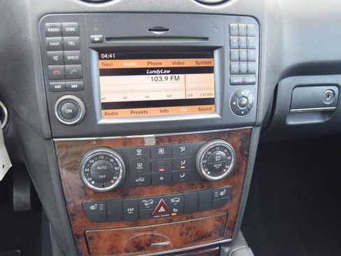 Used 2011 Mercedes-Benz ML 350 4MATIC image 29