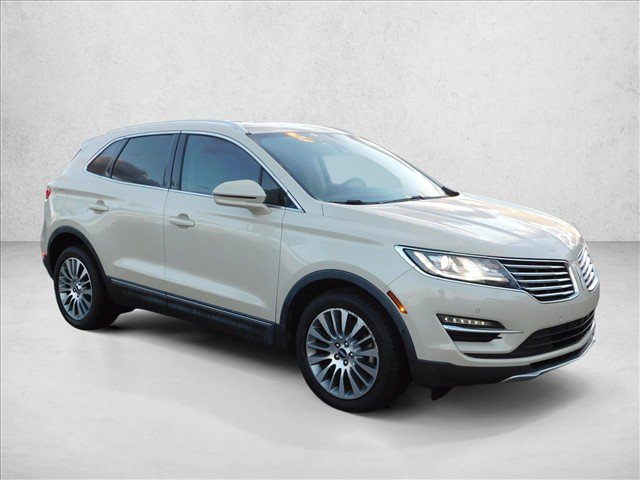 Used 2018 Lincoln MKC Reserve FWD image 3