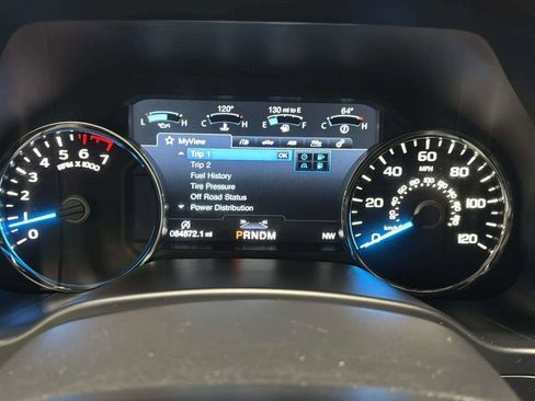Used 2017 Ford F150 Lariat w/ Equipment Group 502A Luxury AWD/4WD image 10
