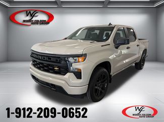 New 2026 Chevrolet Silverado 1500 Custom w/ LPO, Dark Essentials Package RWD 360° Tour