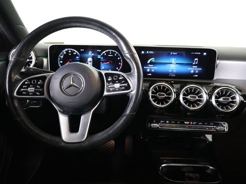 Certified 2019 Mercedes-Benz A 220 4MATIC image 36