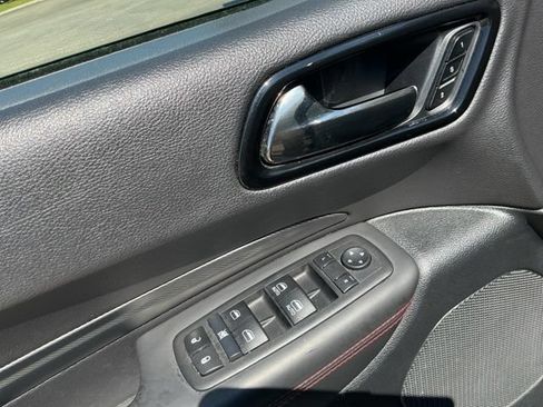 Used 2024 Dodge Durango GT AWD/4WD image 16