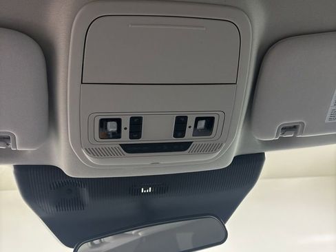 New 2026 Ford Explorer Active w/ Active Comfort Package image 14