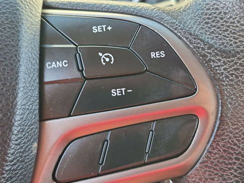 Used 2019 Jeep Cherokee Latitude w/ Popular Appearance Group FWD image 14